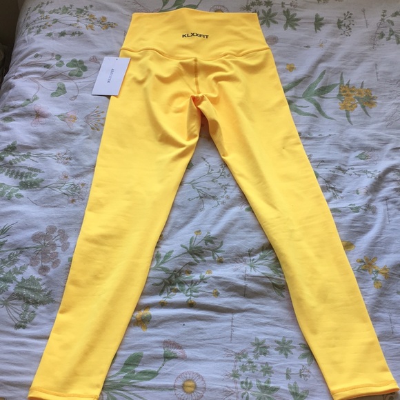 FLXXFIT leggings size Small - Picture 3 of 5